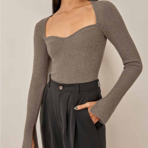 Reformation Sweaters - Reformation Brown/Cocoa Glenna Cashmere Sweater Size M | Luxury Quiet Elegance!